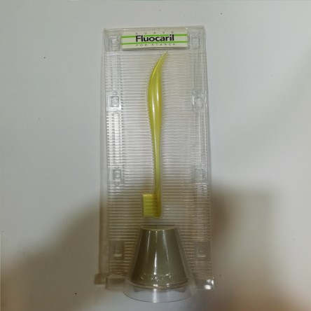 CEPILLO DE DIENTES amarillo suave PHLIPPE STARCK DESIGN, FLUOCARIL 1989